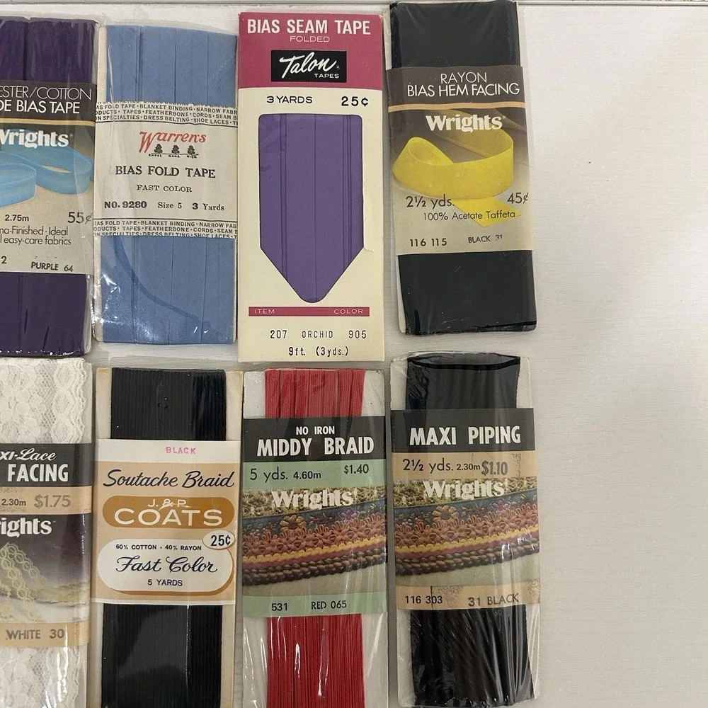 Lot of 25 Vintage Zippers, Bias Tape, Stretch Lace, Rick Rack & More Variety NEW